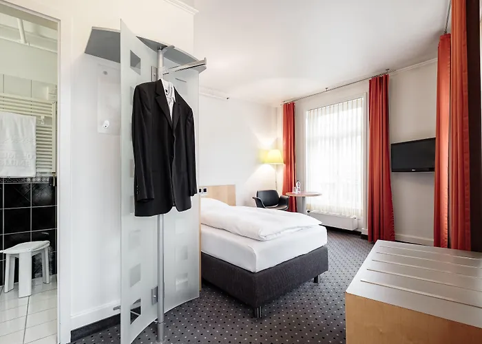 Blume Baden Hotel & Restaurant
